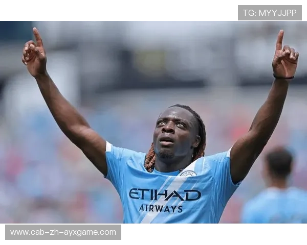 曼城整体压迫流畅，福登劲射稍高